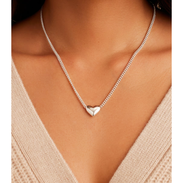 Lou Heart Charm Necklace Silver - Image 2